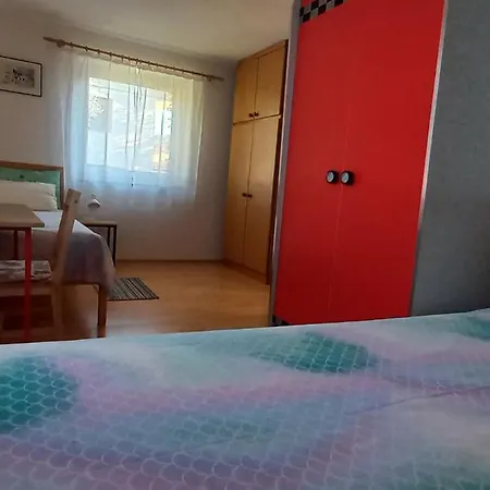 Apartment Ground-floor Laguna 62 *